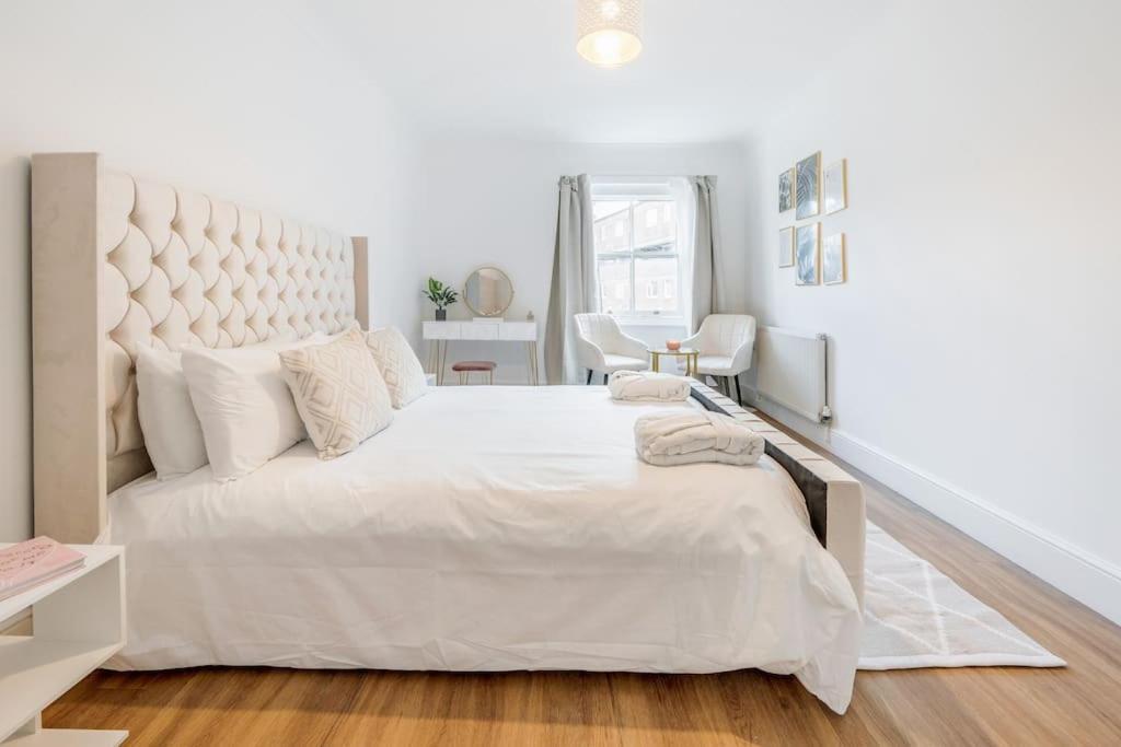 House 10 Mins To Tower Bridge Hot Tub & Parking Villa London Eksteriør bilde